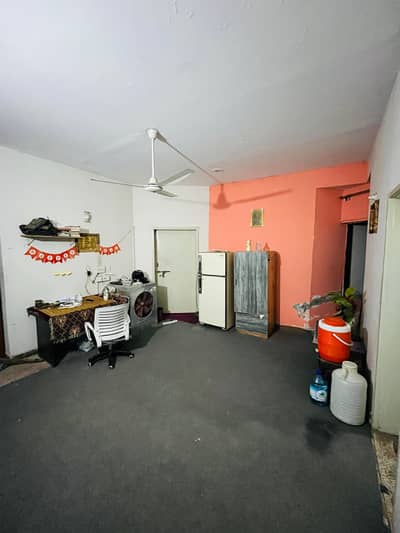 G11PHA FLAT IN ROOM FOR RENT OUT CLASS LOCTION Fully frnished