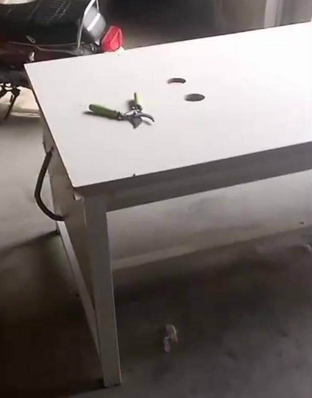 computer table 0