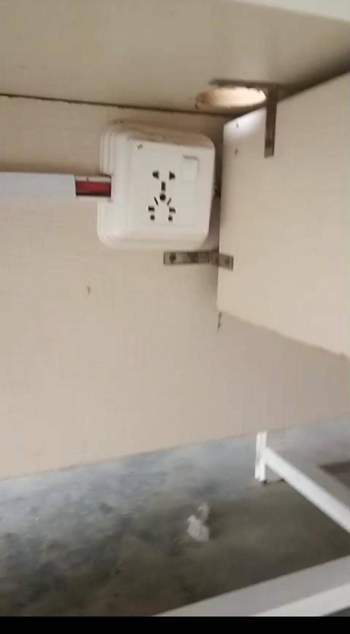 computer table 3