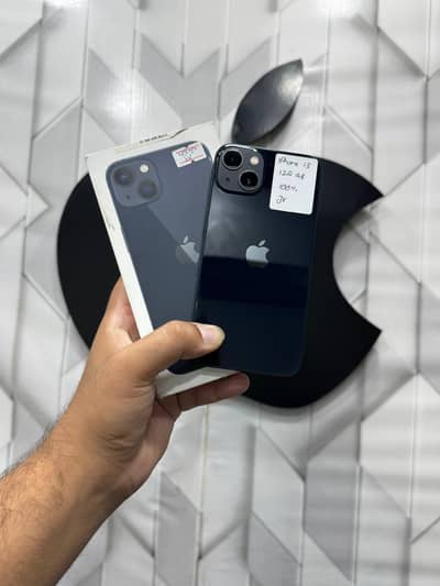 Apple iPhone 13