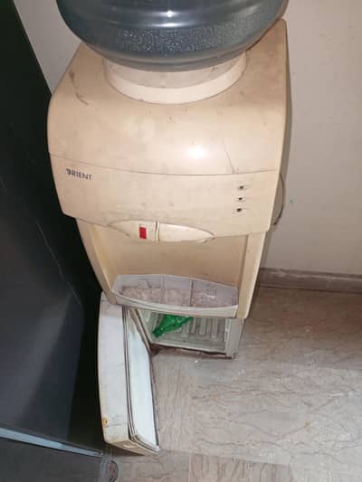 water dispenser