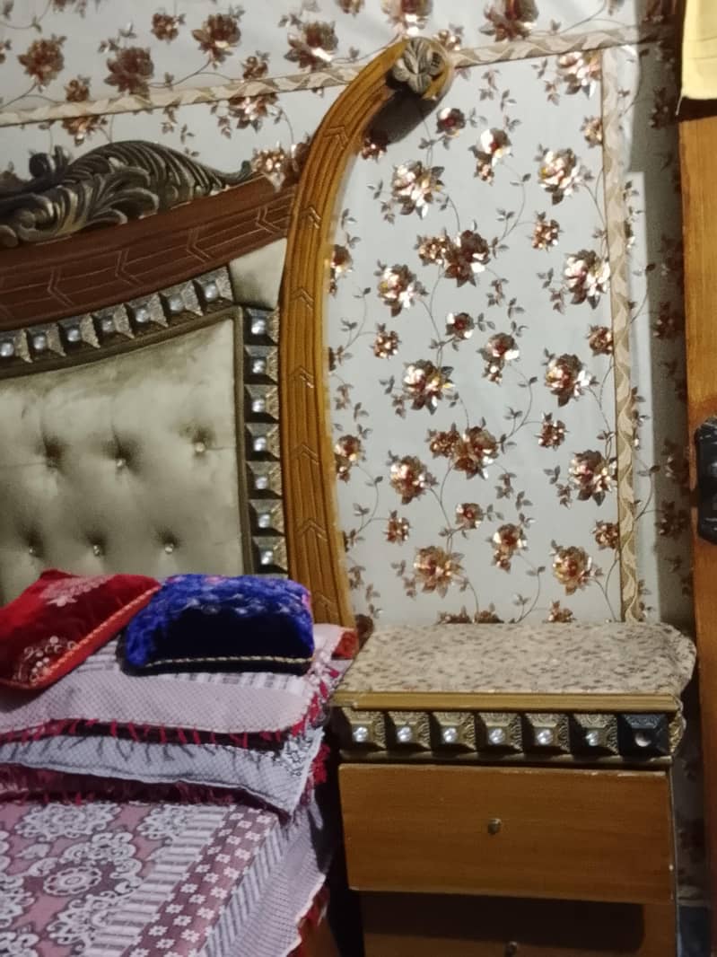 Bed dressing table 1