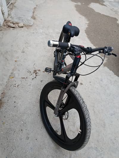 Cycle for adults