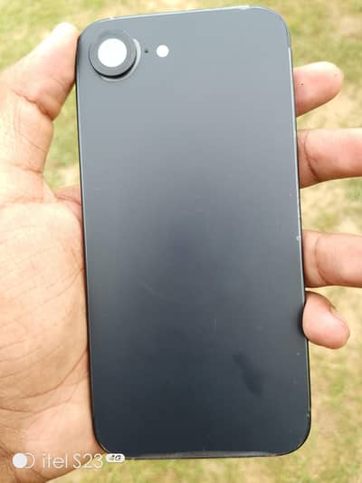 Apple iPhone 16e