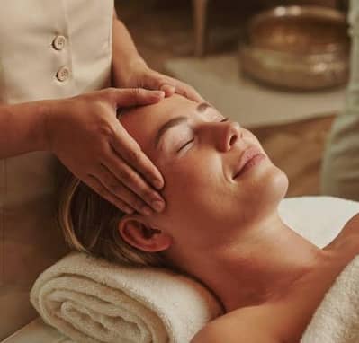 Female beautician staff required
