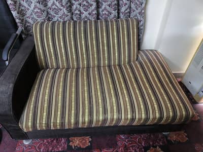 9 seater sofa set urgent sale