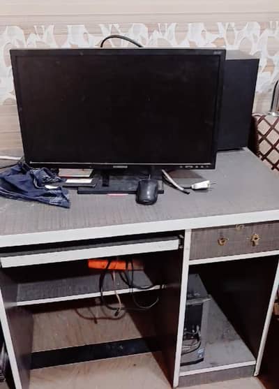 Computer set