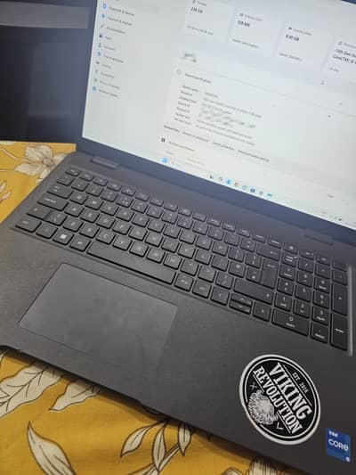 Dell latitude 3540 core i5 13th generation