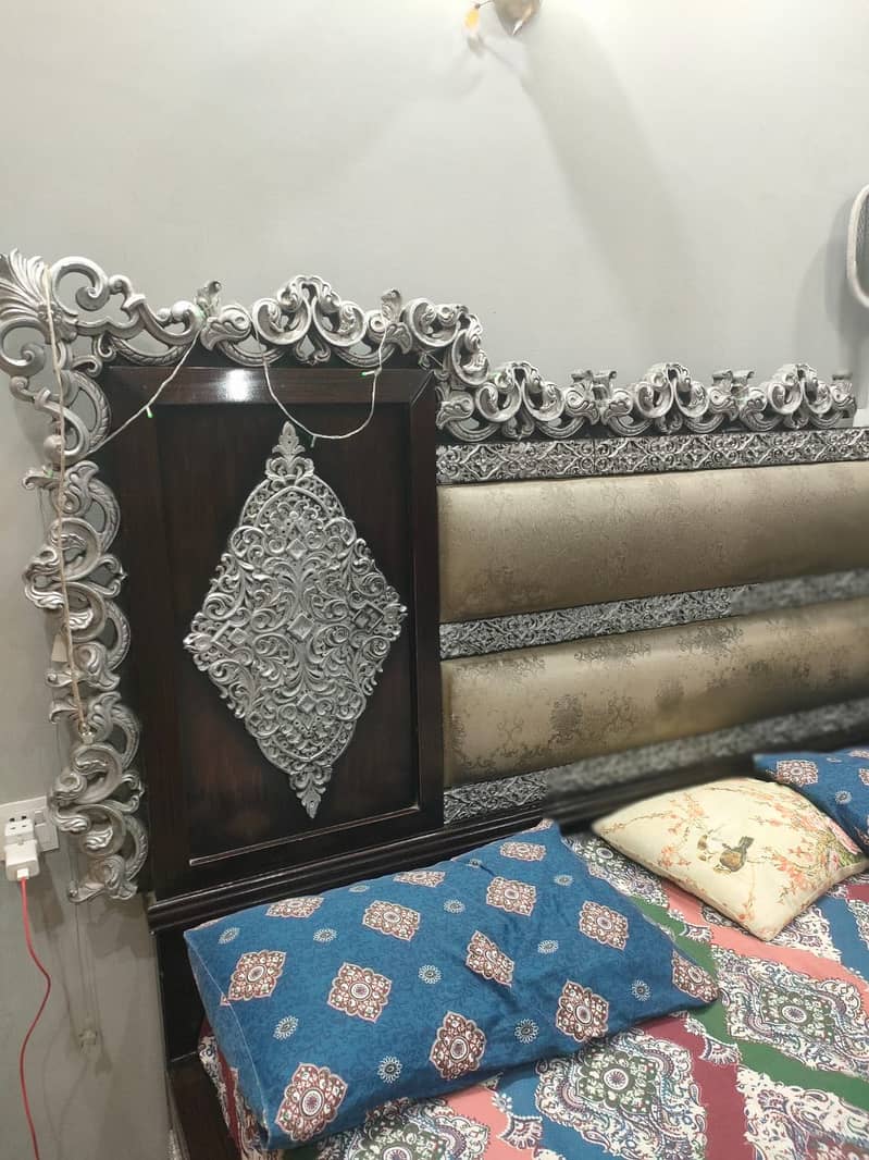 Double bed 5