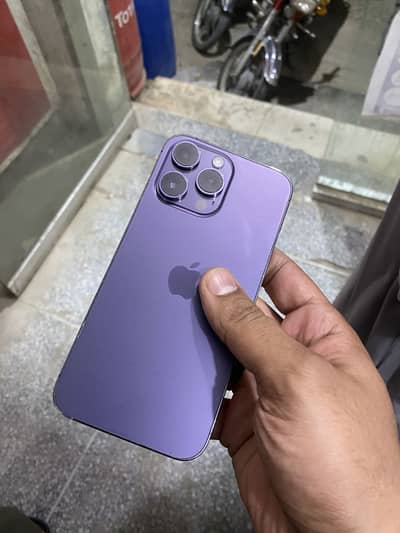 14 pro max 256GB Factory Unlock