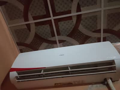Haier ac with inner and outer 10 / 10 condition