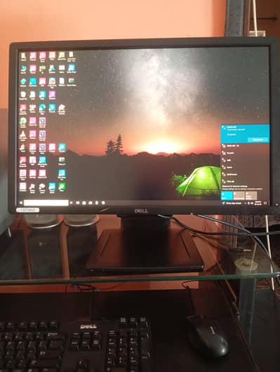 HP PC with 26 inch Dell LED and woofers