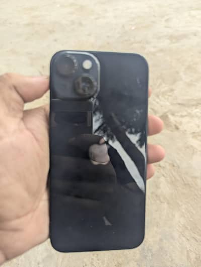 Apple iPhone 14 water pack.