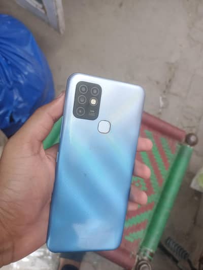 Infinix Hot 10