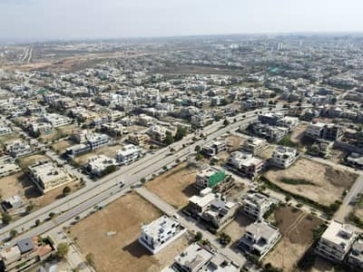 1Kanal 70ft wide road south face level plot sec G for sale