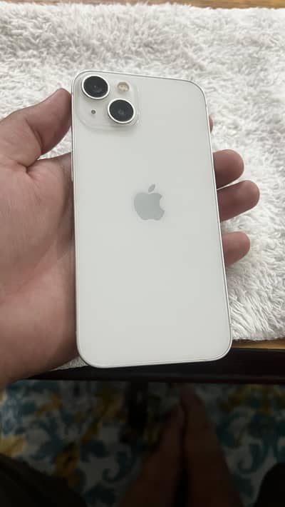 Apple iPhone 13 sctraless iphone