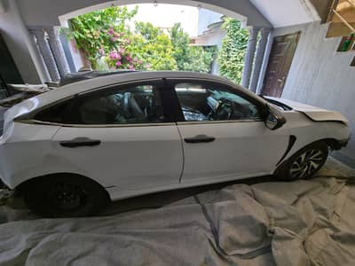 Honda civic UG 2017 accidental