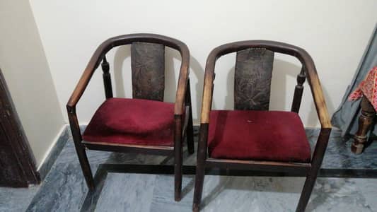 2 Chairs 1 single  Bed For Sale