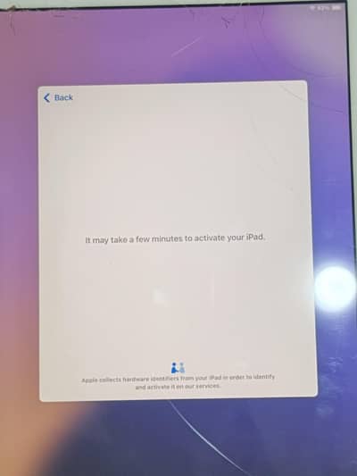 Ipad 7th gen Gold 32GB (18.7. 7 latest update)