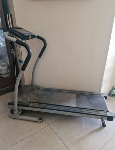 TREADMILL ( Jogging machine )