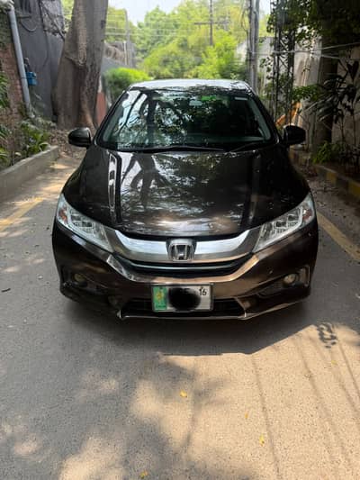 Honda Grace Hybrid 2014