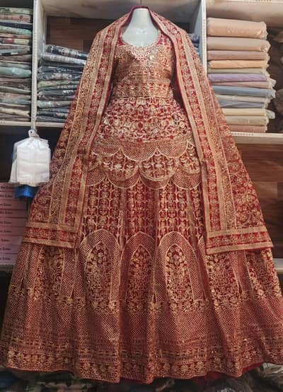Bridal Lehenga Choli for Barat – Heavy Gold Embroidery Red Dress