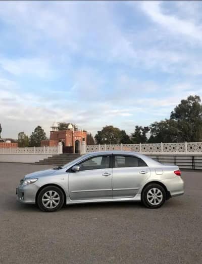 Toyota Corolla GLI 2013