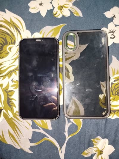Apple iPhone XR FOR SALE