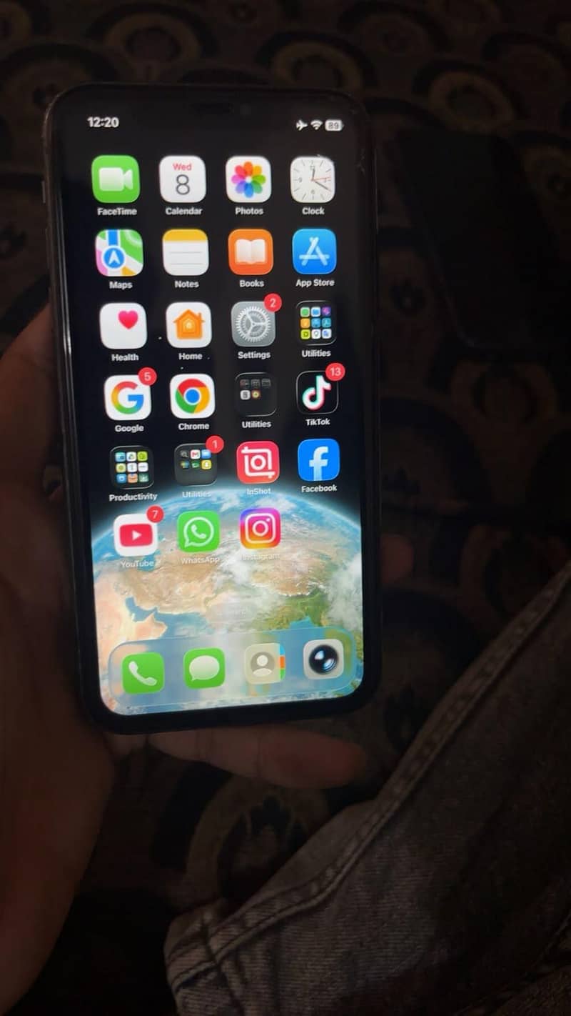 Apple iPhone 11 6