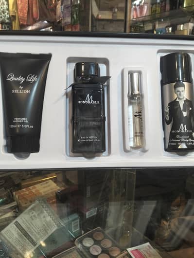 Perfume gift pack