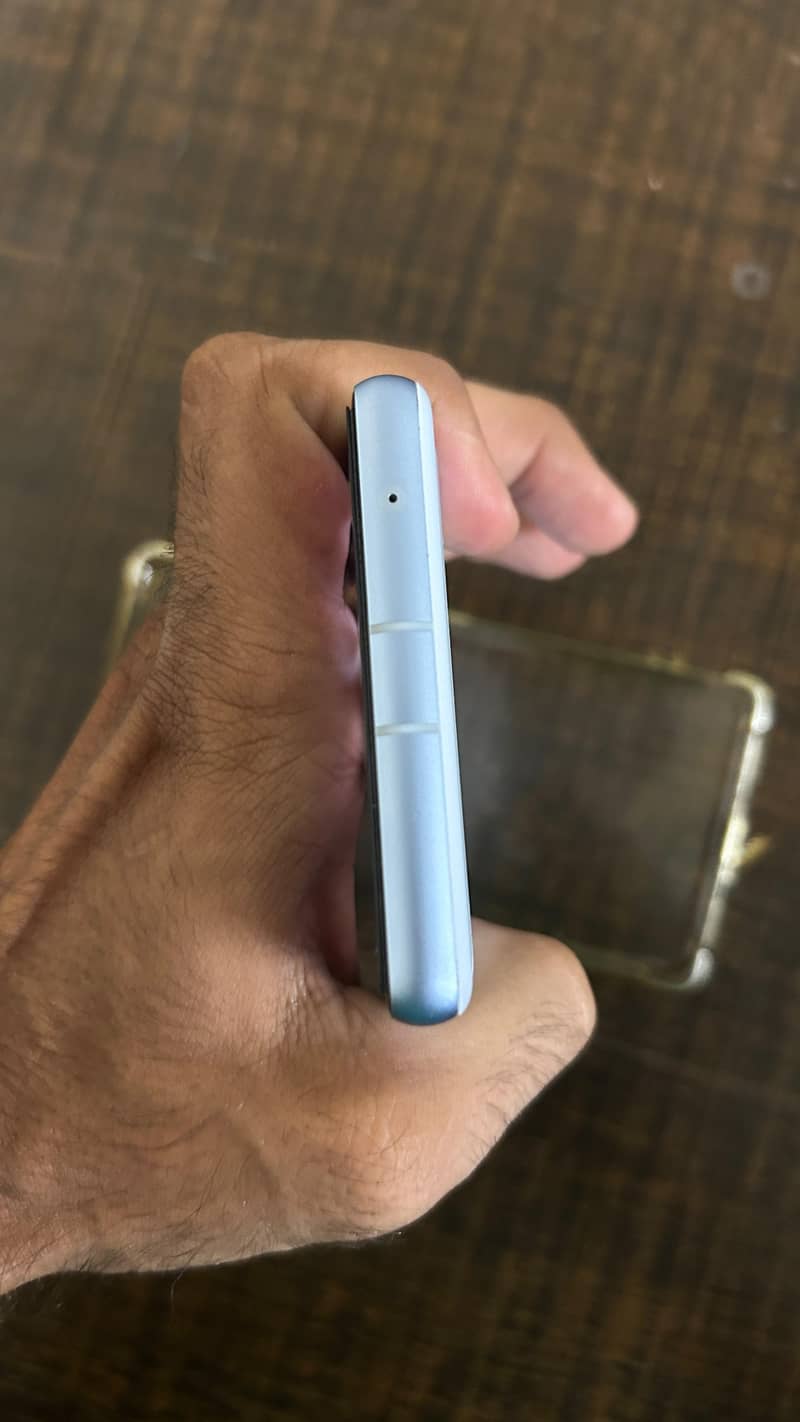 Google Pixel 7a 6