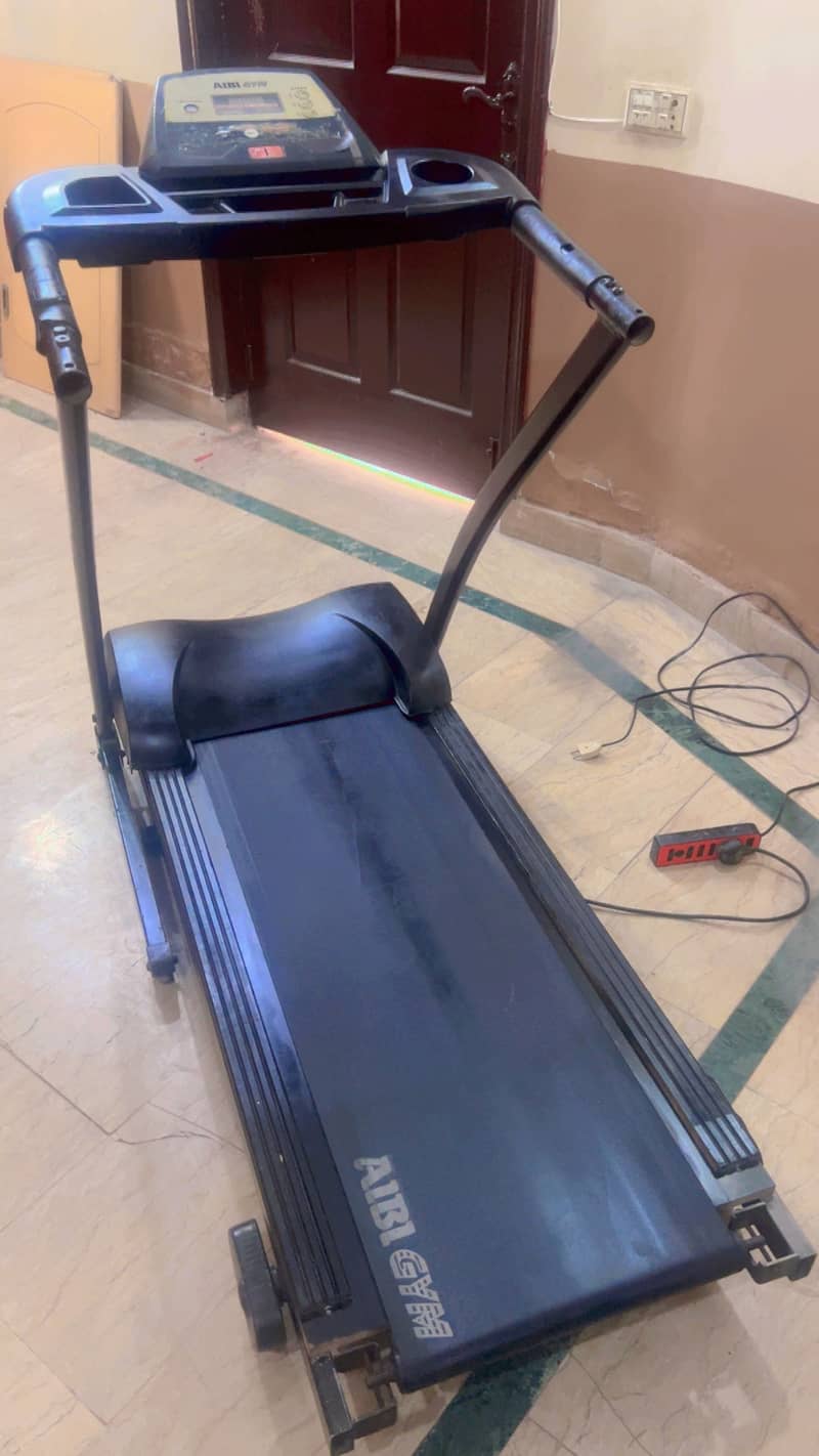 Slim line treadmill 0