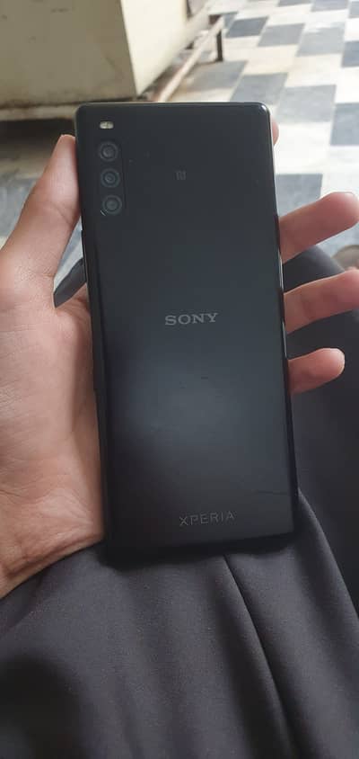 Sony Xperia L4 64 gb