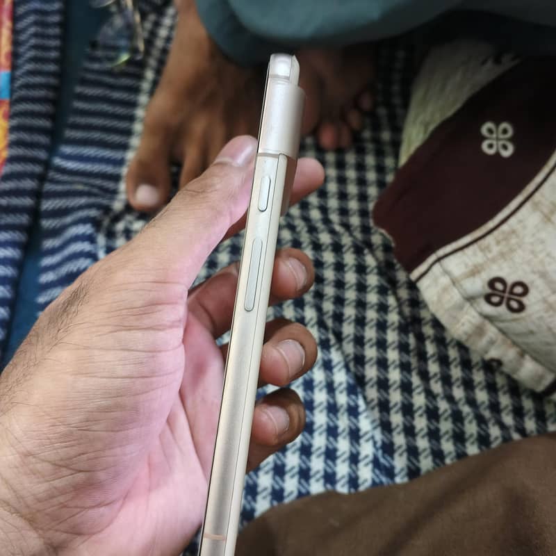 google pixel 8 plus 3