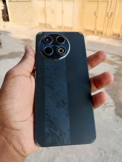 Tecno SPARK 30 Pro