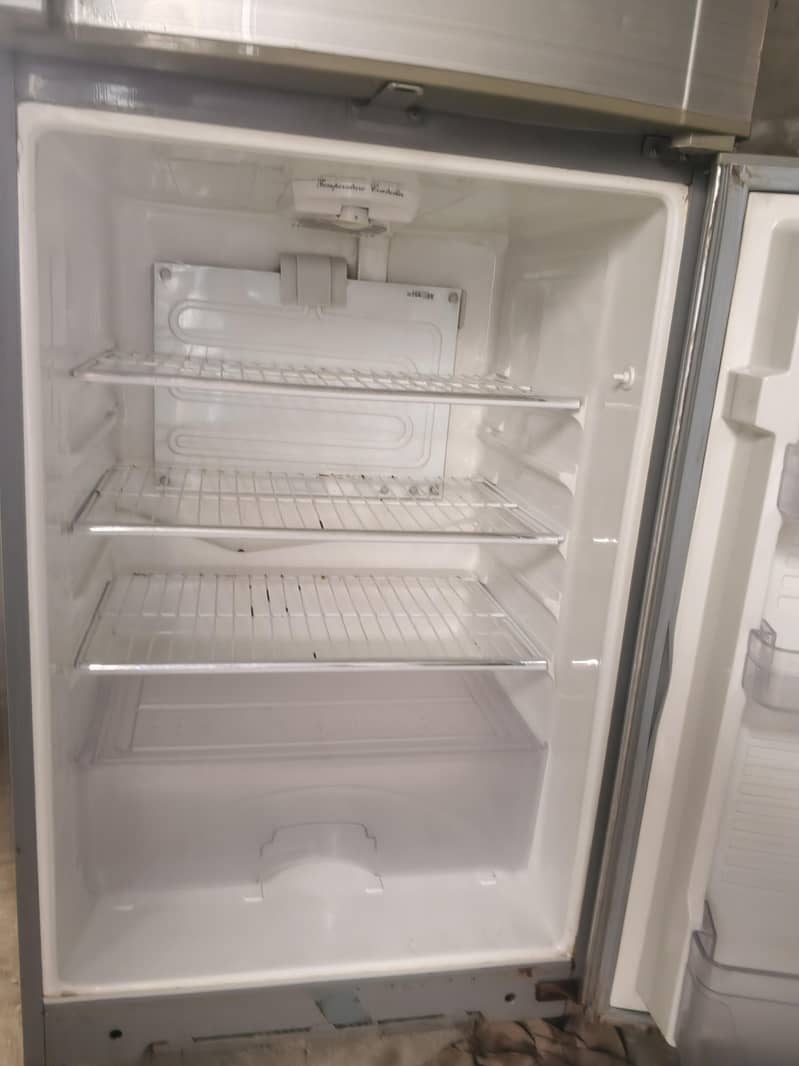 dawlance fridge 5