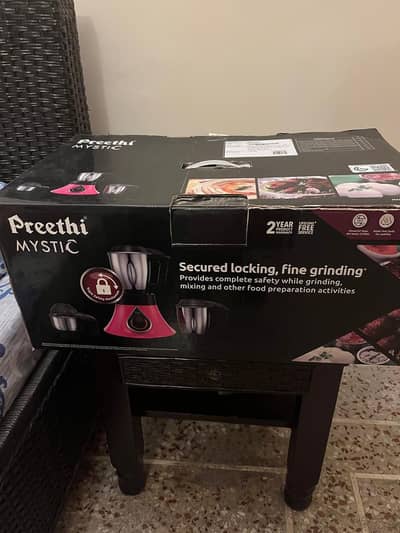 Moving Out(Sale)