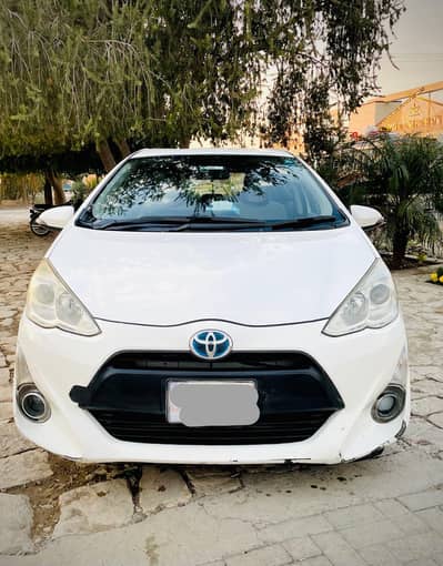 Toyota Aqua 2015