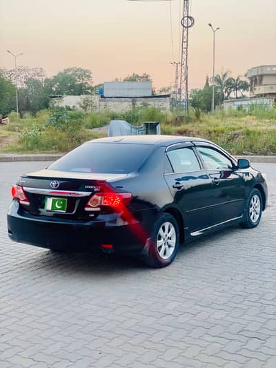 Toyota Corolla GLI 1.6 2012