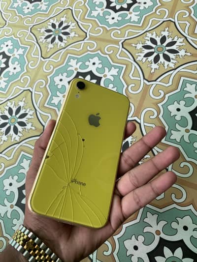 Apple iPhone XR
