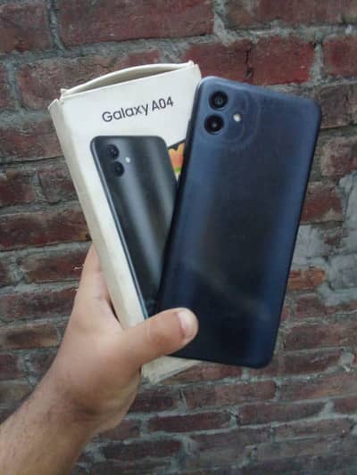 Samsung Mobile A04 4/64 with box pta approved just glass break allok