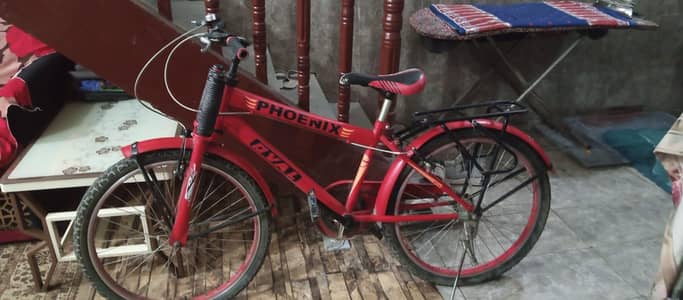 Phoenix dv-1 bicycle --red colour good condition