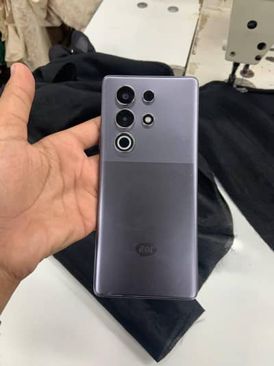 Itel S25 Ultra