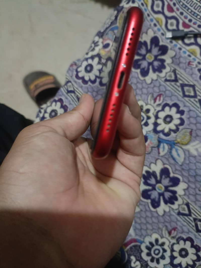 iphone 11 4