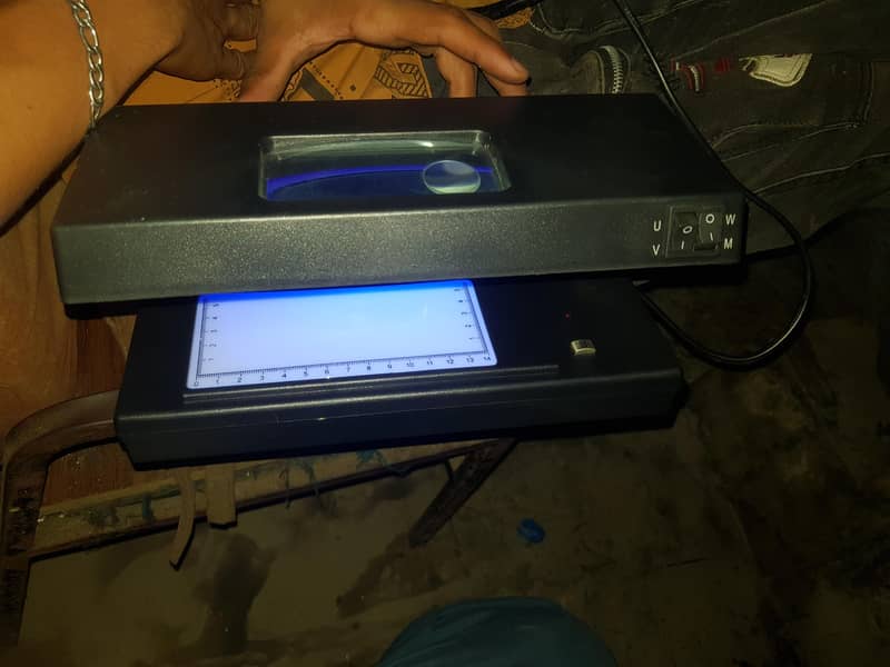 UV Note detector 0
