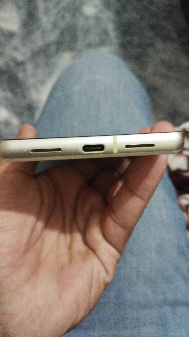 Google Pixel 7 2
