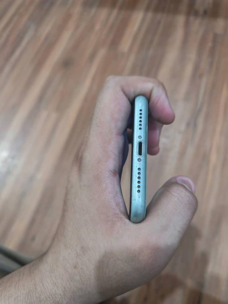 Apple iPhone 11 1