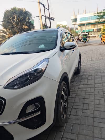 Kia Sportage FWD 2021 – White Color for sale