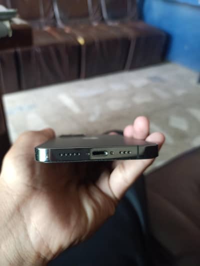 Apple iPhone 12 Pro
