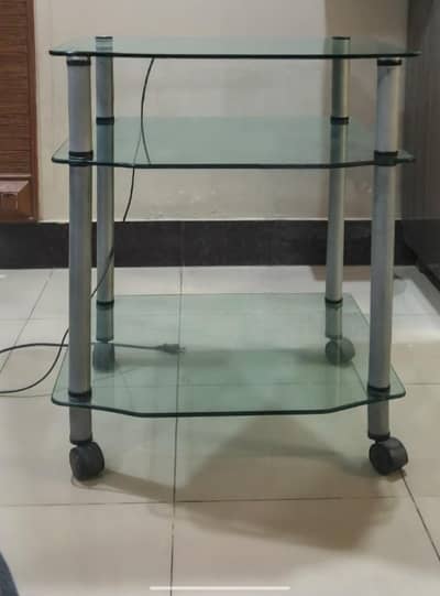 3-Tier Glass TV Trolley for LED/LCD – Excellent Condition